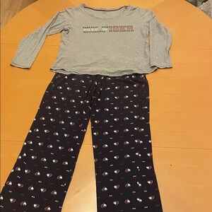 Tommy Hilfiger Gray Top with Navy Heart-Print Pajama Set